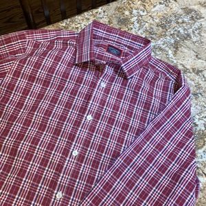 Untuck it Men’s long sleeve shirt